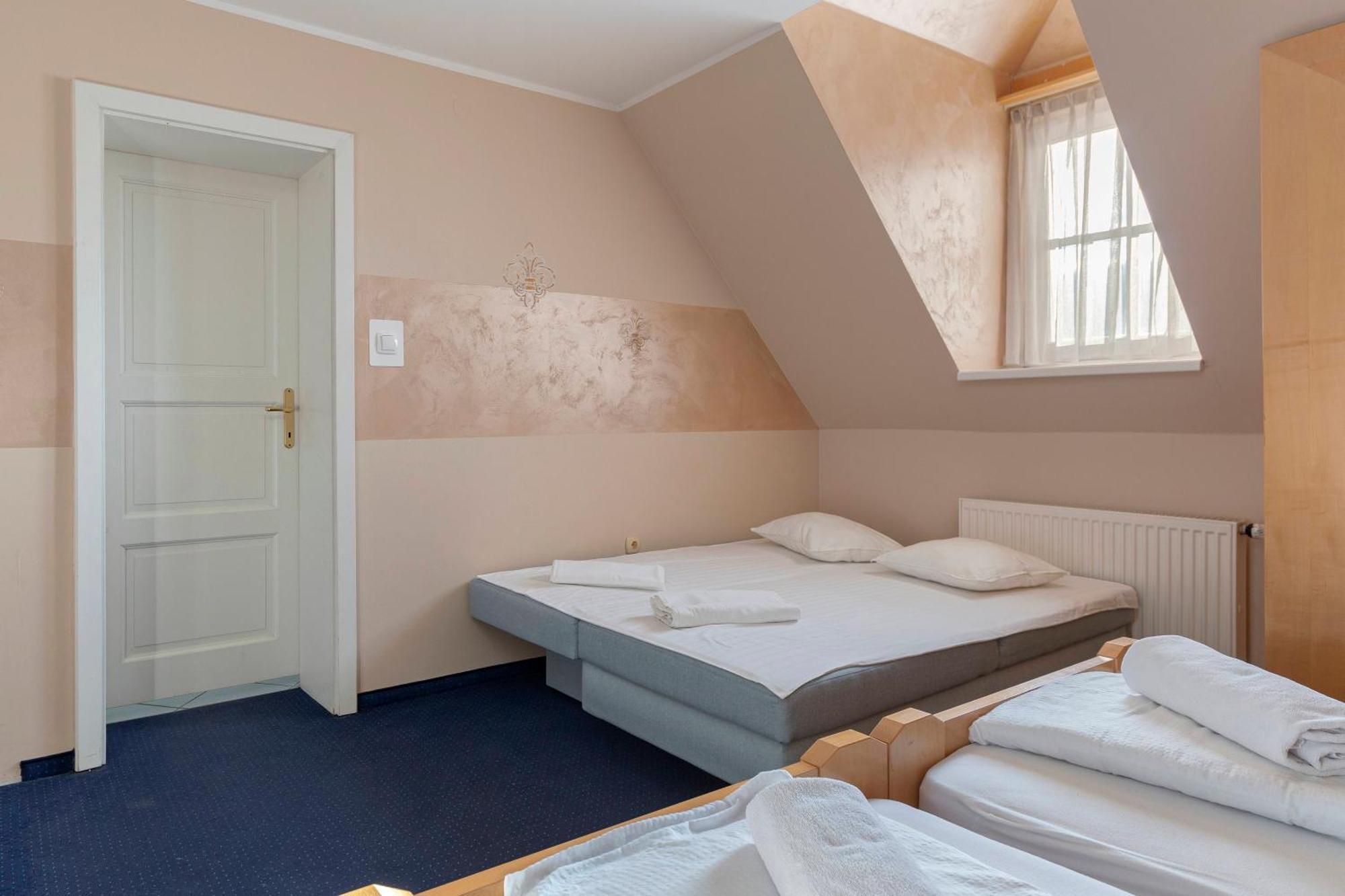 Hotel Burger Venise Recica ob Savinji Buitenkant foto