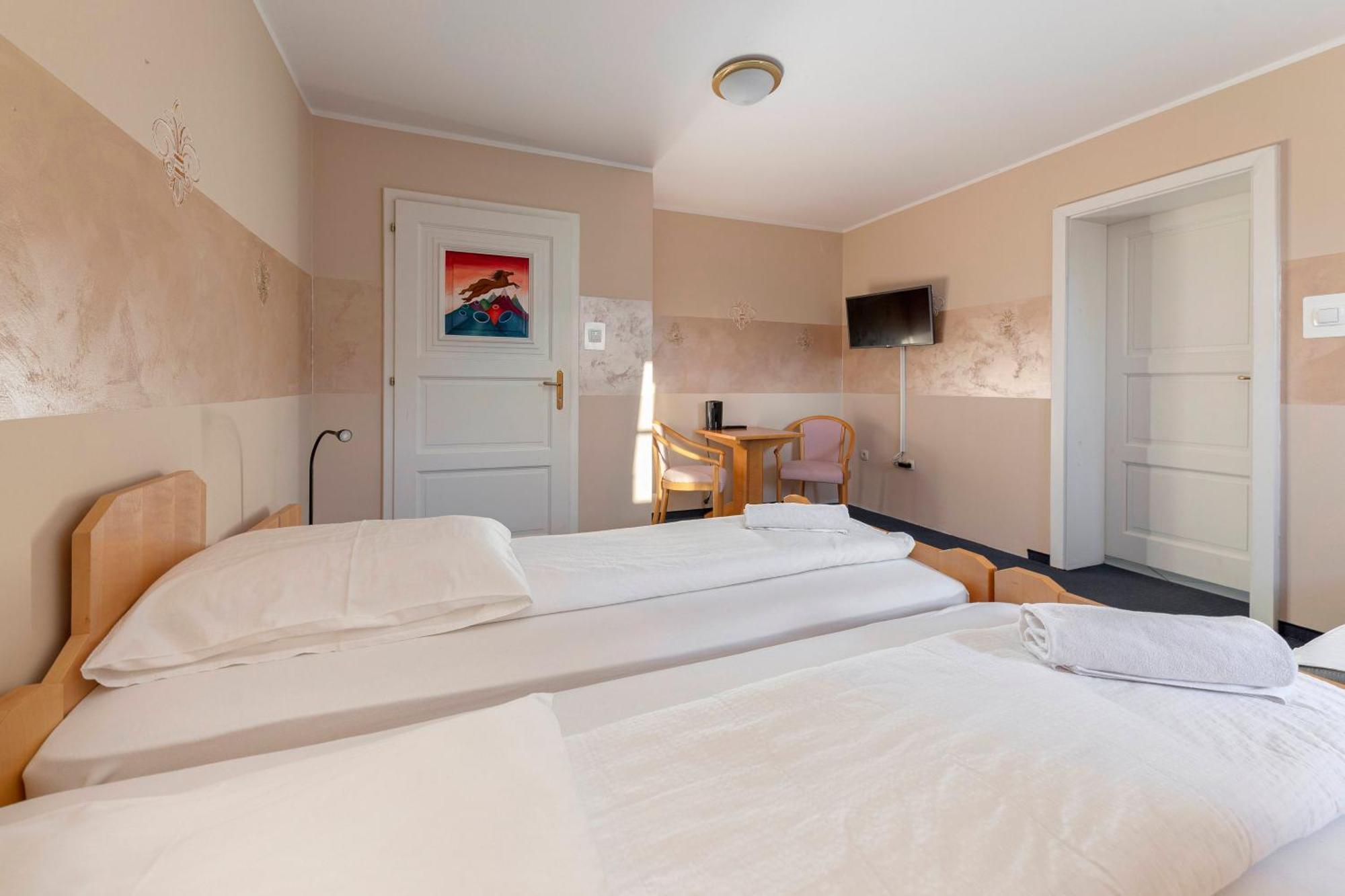 Hotel Burger Venise Recica ob Savinji Buitenkant foto
