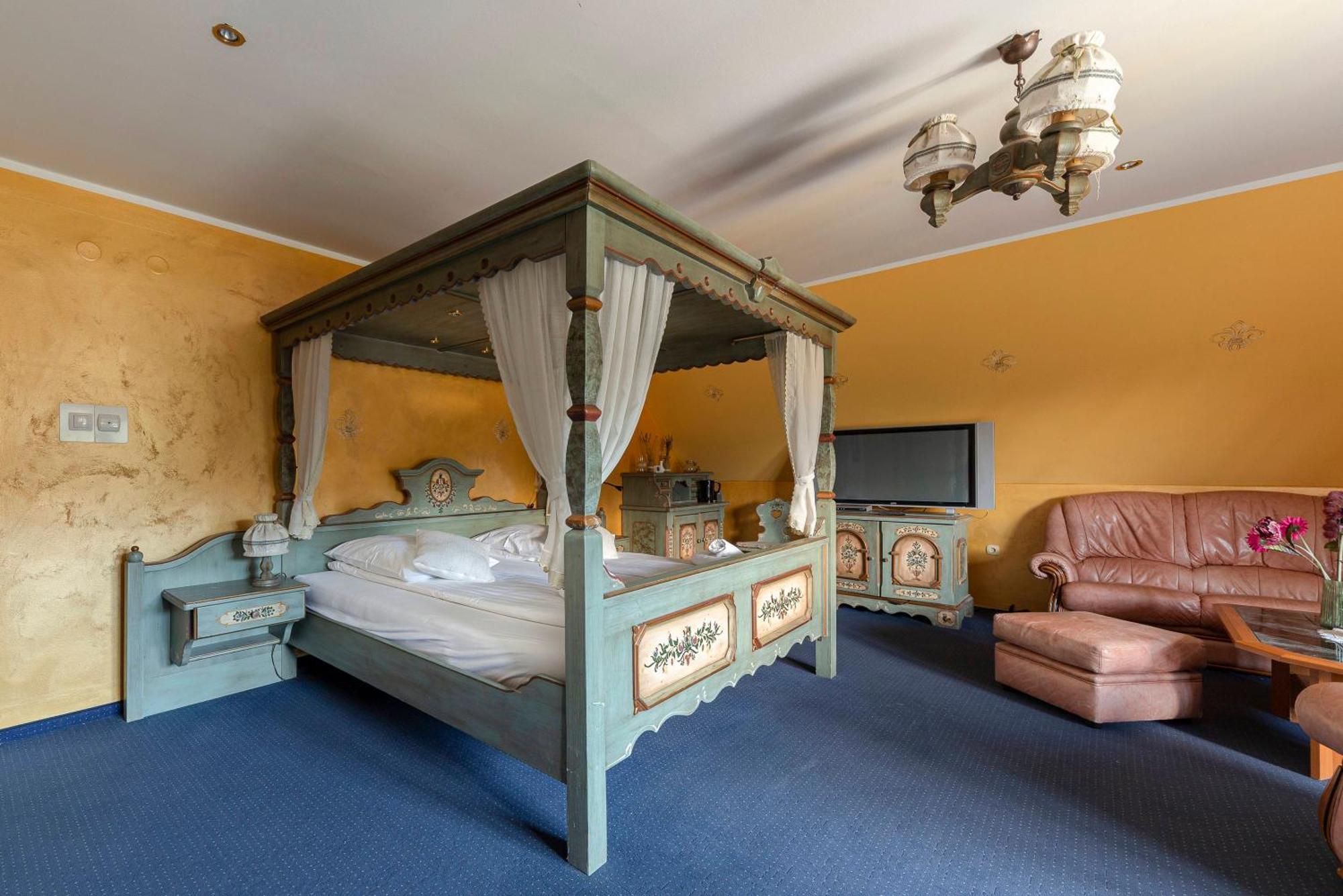 Hotel Burger Venise Recica ob Savinji Buitenkant foto